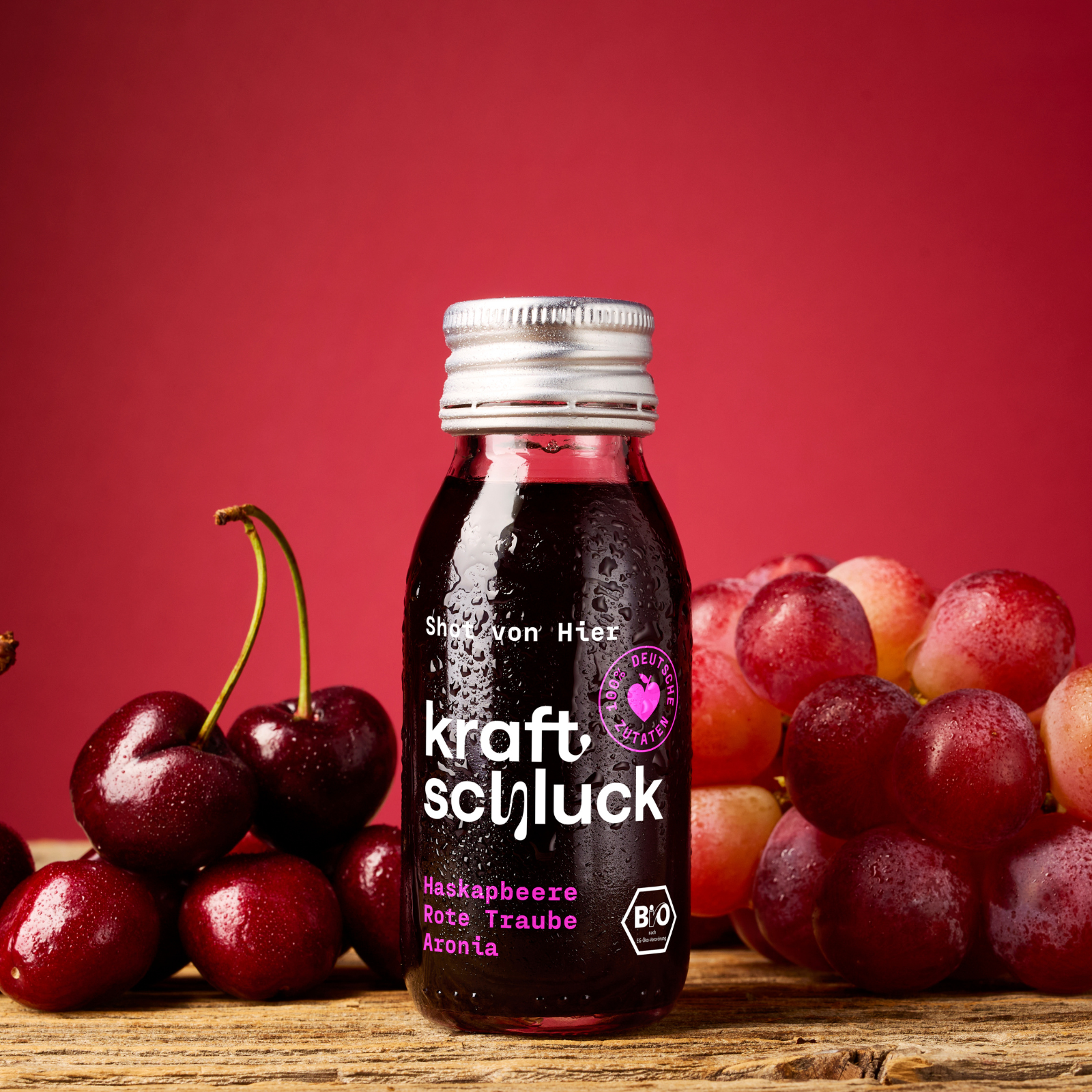 Roter Shot - Haskapbeere, Aronia, Traube, 60 ml